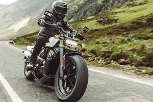 Dunlop разработал шины для нового Harley-Davidson Sporster S